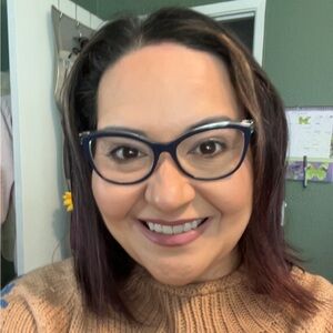 Meet your Posher, Maria